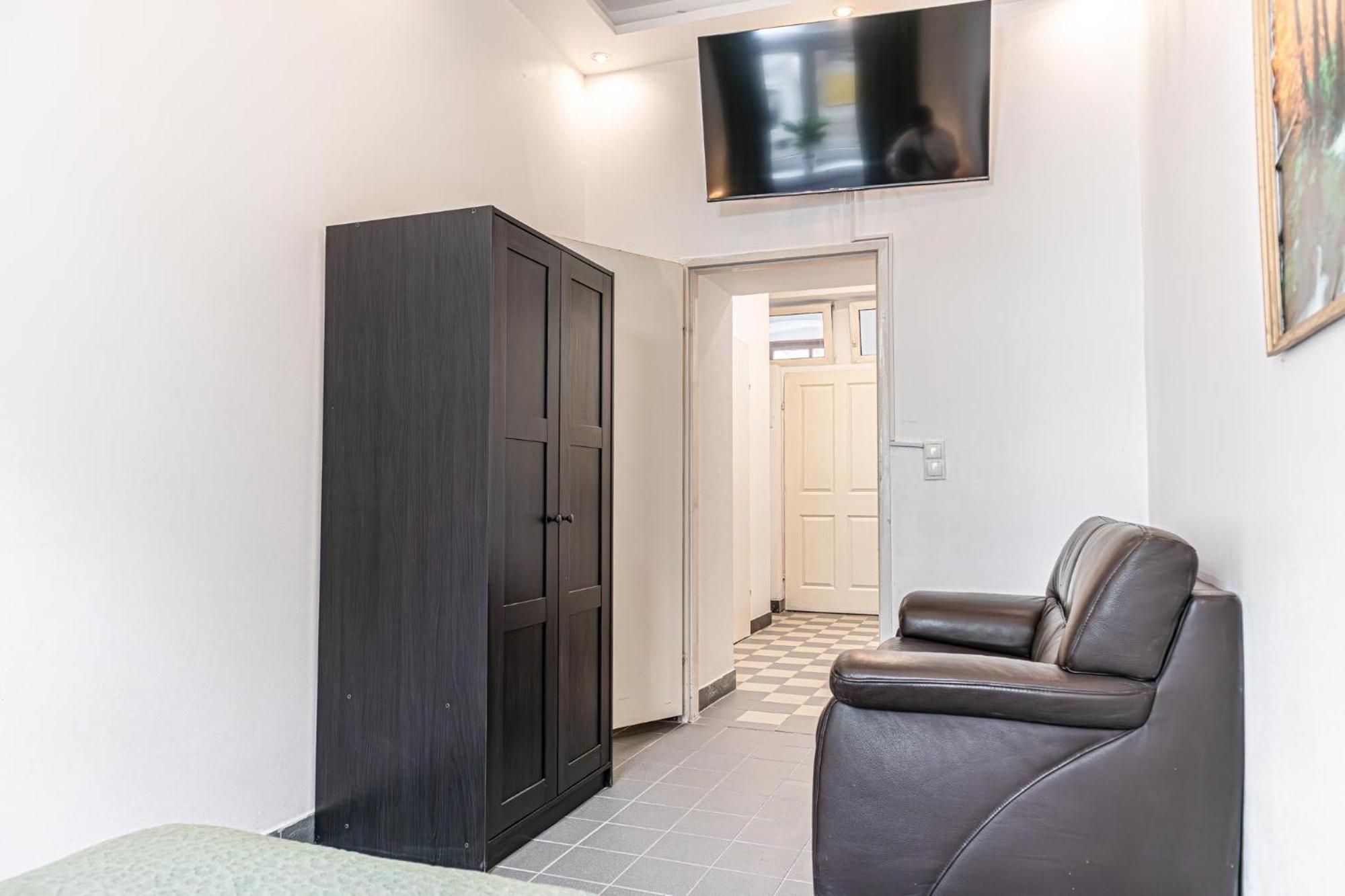 Welcoming 1br Apt- Near U6 Station Am Schoepfwerk Appartement Wenen
